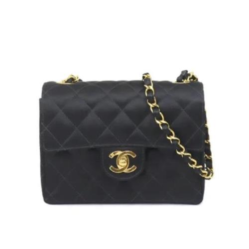 Pre-owned Fabric chanel-bags