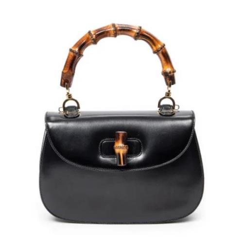 Pre-owned Leather handbags