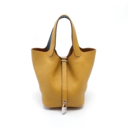 Pre-owned Leather handbags