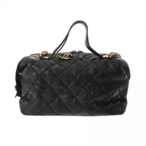 Pre-owned Leather chanel-bags