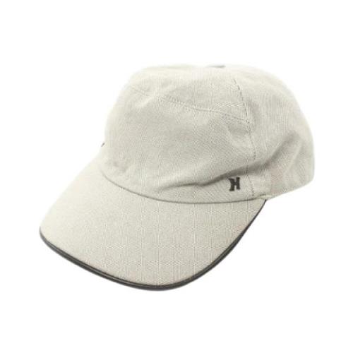 Pre-owned Canvas hats