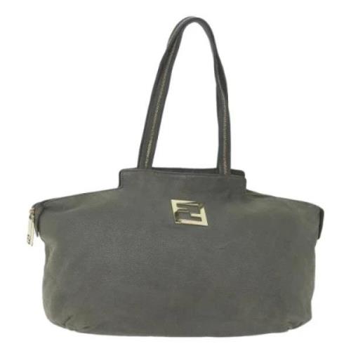 Pre-owned Leather fendi-bags