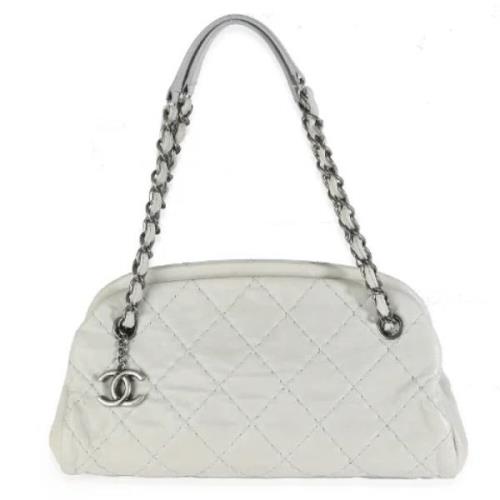 Pre-owned Leather chanel-bags