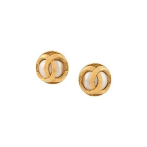 Pre-owned Yellow Gold earrings