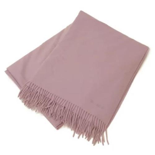 Pre-owned Cashmere scarves