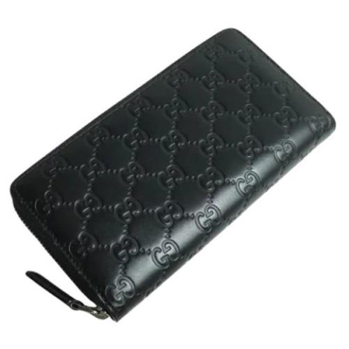 Pre-owned Leather wallets