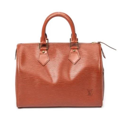 Pre-owned Leather handbags