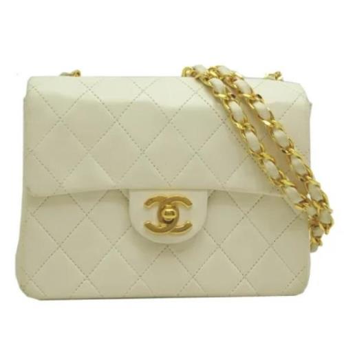 Pre-owned Leather chanel-bags