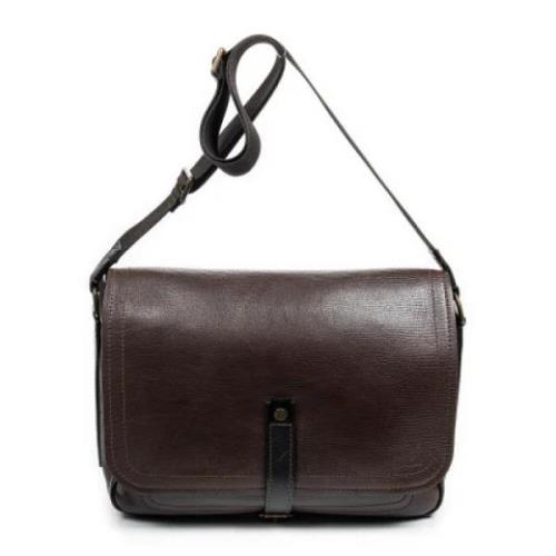 Pre-owned Leather shoulder-bags