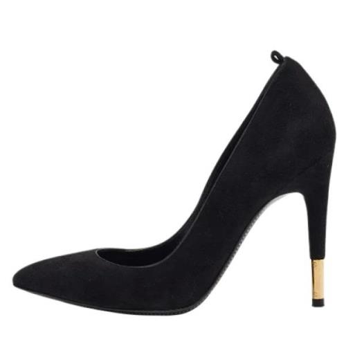 Pre-owned Suede heels