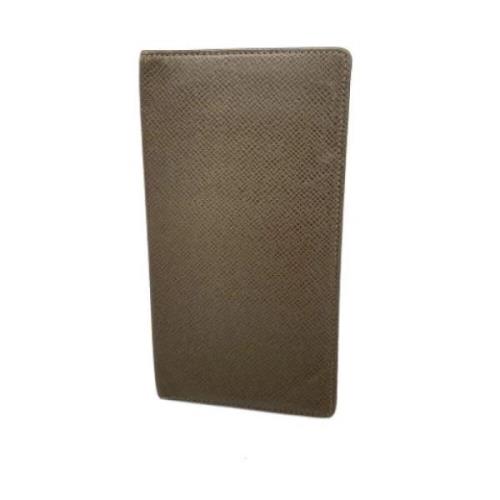 Pre-owned Leather wallets