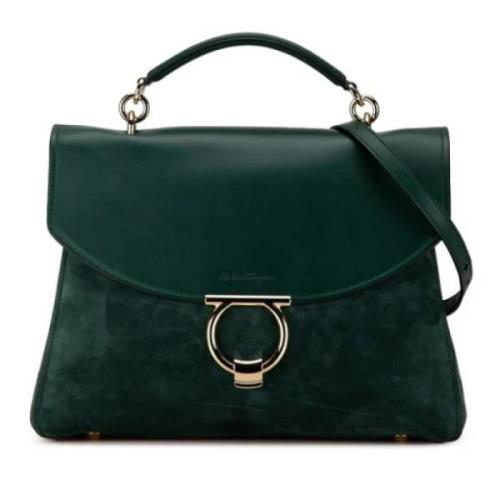 Pre-owned Leather handbags