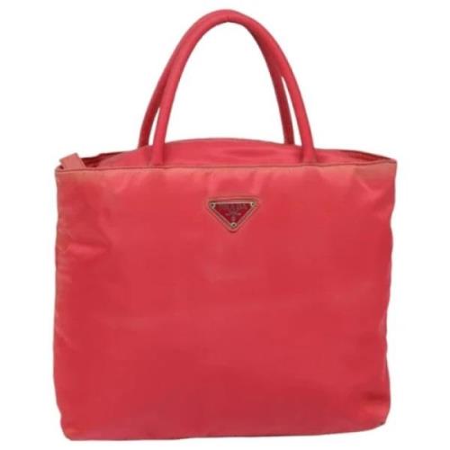 Pre-owned Nylon handbags