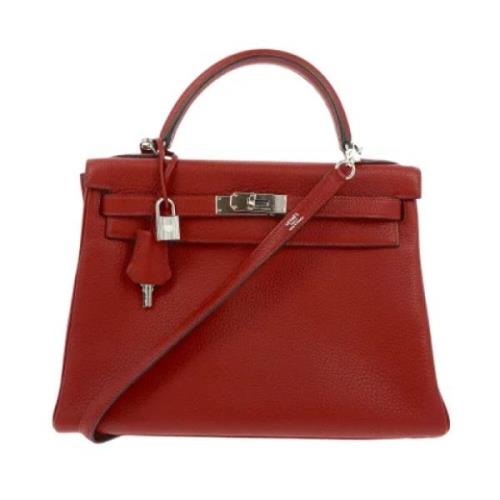 Pre-owned Leather handbags