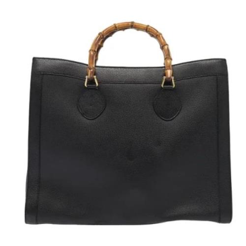 Pre-owned Leather handbags