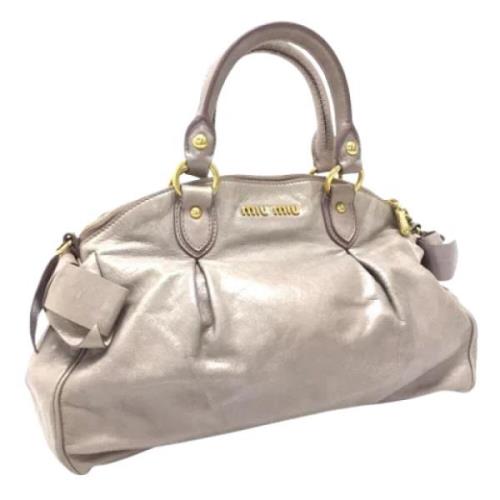 Pre-owned Leather handbags