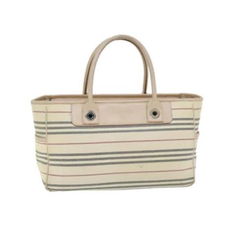 Pre-owned Canvas handbags