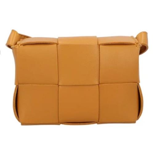 Leather crossbody-bags