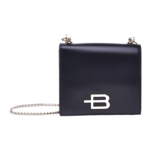 Wallet with chain in black leather