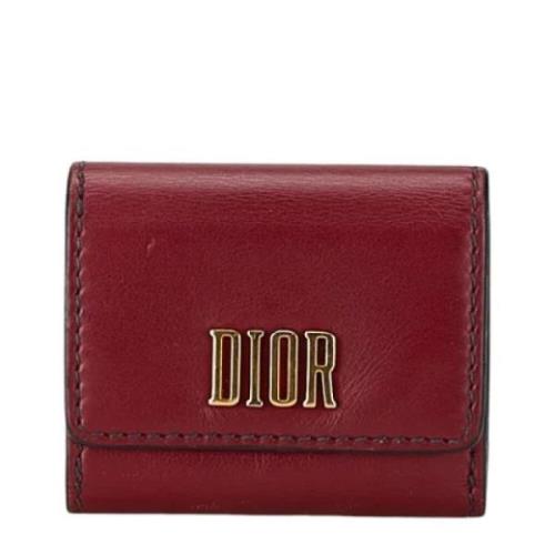 Pre-owned Leather wallets