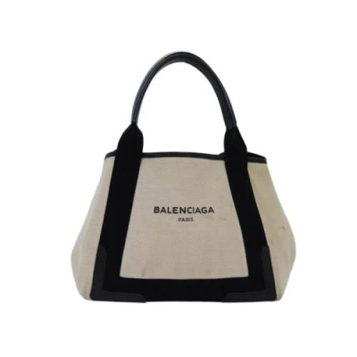 Pre-owned Canvas handbags