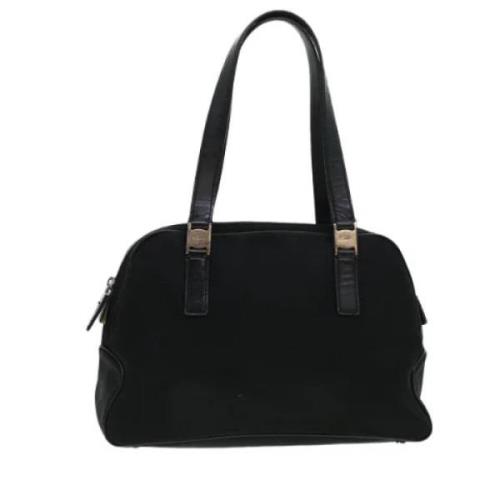 Pre-owned Nylon handbags