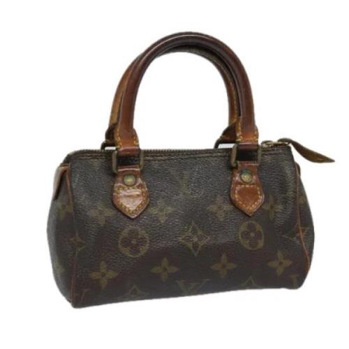 Pre-owned Canvas handbags