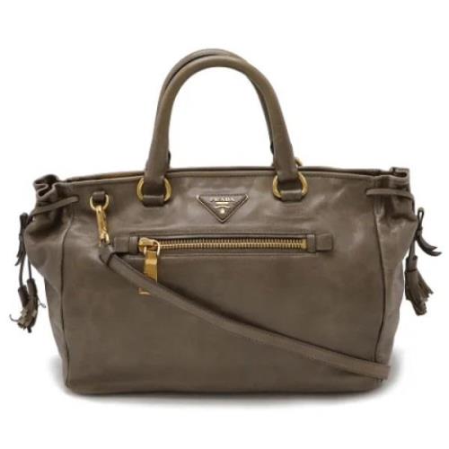 Pre-owned Leather prada-bags