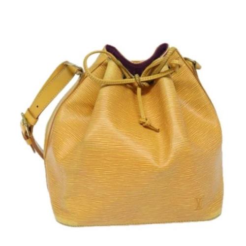 Pre-owned Leather louis-vuitton-bags