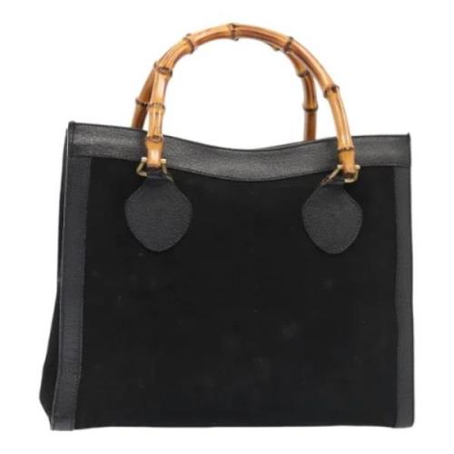 Pre-owned Suede handbags