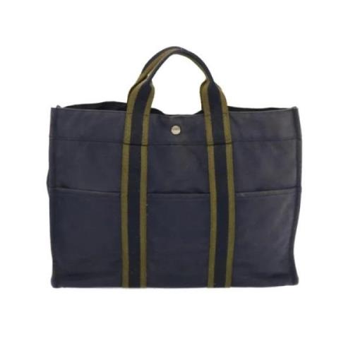 Pre-owned Canvas handbags