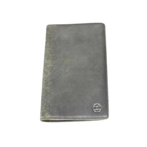 Pre-owned Leather wallets