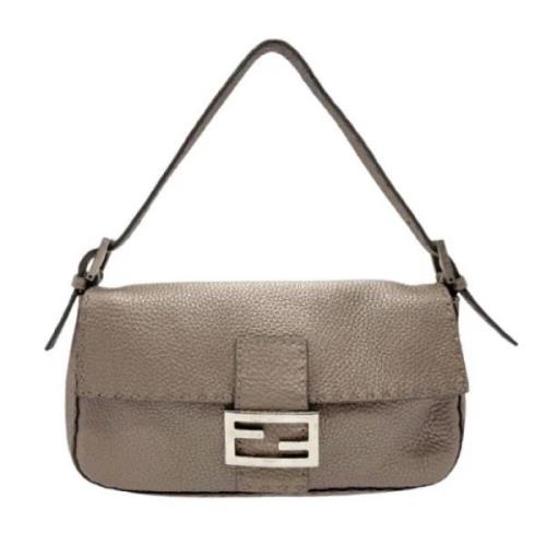 Pre-owned Leather fendi-bags