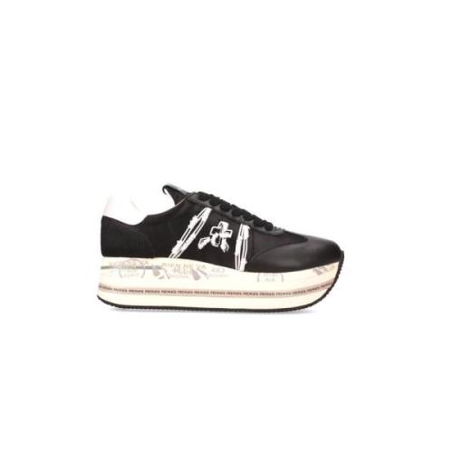 Beth Skinn Sneakers med Brodert Logo