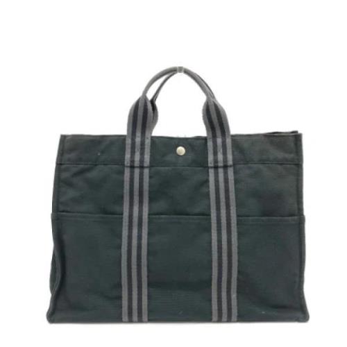 Pre-owned Canvas handbags