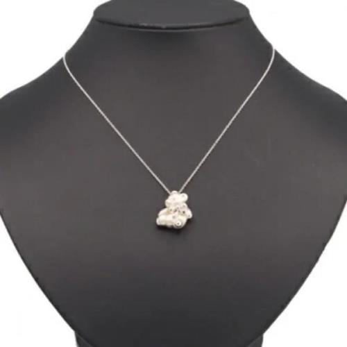 Pre-owned Silver necklaces