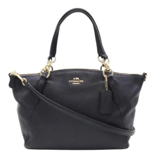 Pre-owned Leather handbags