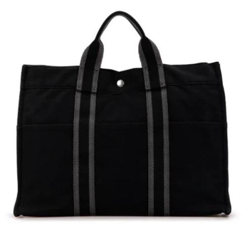 Pre-owned Canvas totes