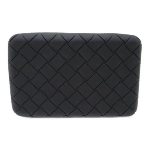 Pre-owned Leather clutches