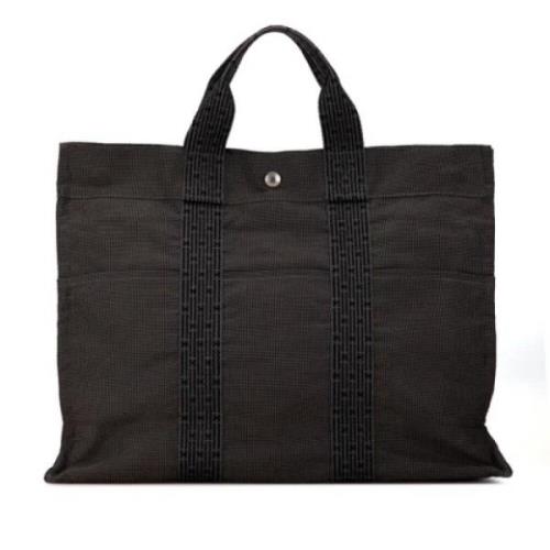 Pre-owned Canvas totes