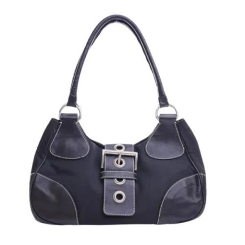 Pre-owned Nylon handbags