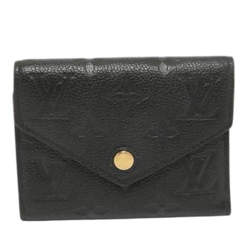 Pre-owned Leather wallets