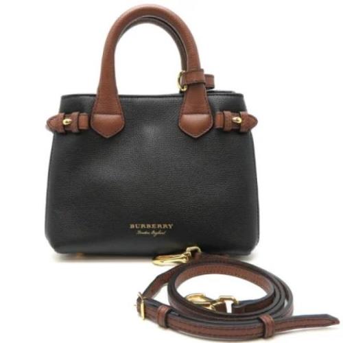 Pre-owned Leather handbags