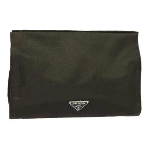 Pre-owned Nylon pouches