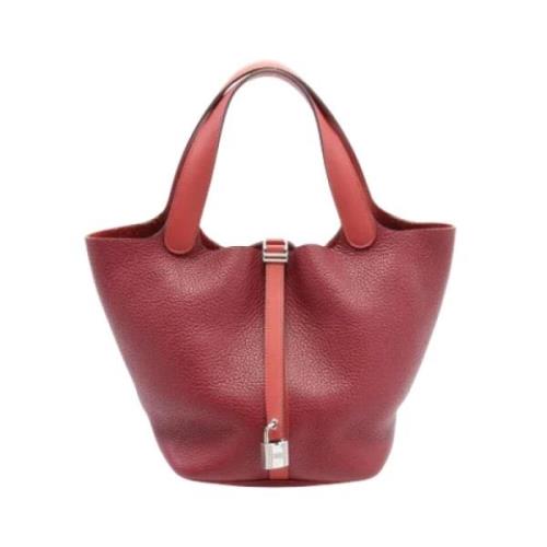 Pre-owned Leather handbags