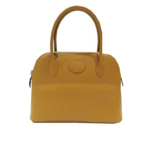 Pre-owned Leather handbags