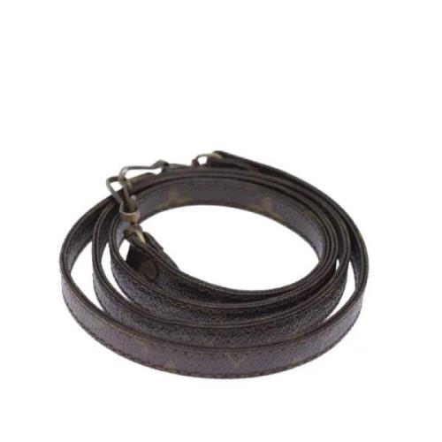 Pre-owned Canvas belts