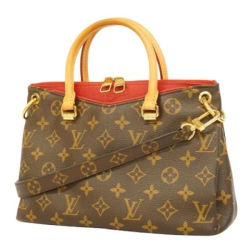 Pre-owned Canvas louis-vuitton-bags