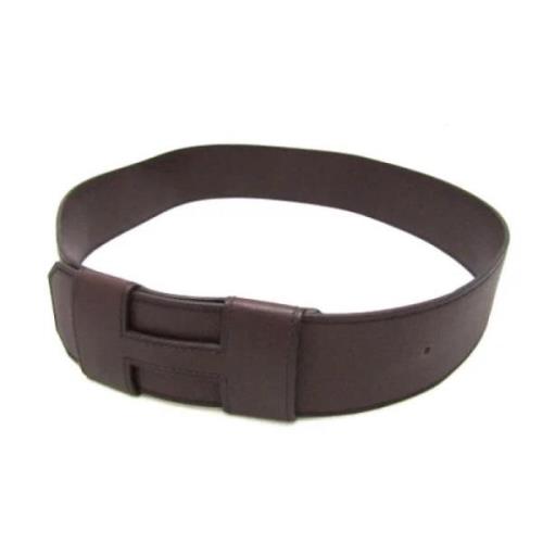 Pre-owned Leather belts