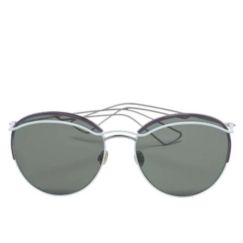 Pre-owned Metal sunglasses